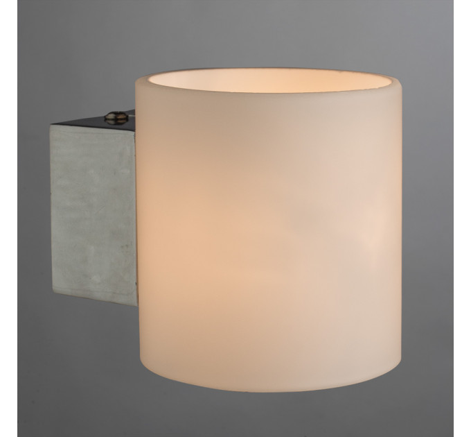 Настенный светильник Interior Arte Lamp белый A7860AP-1WH