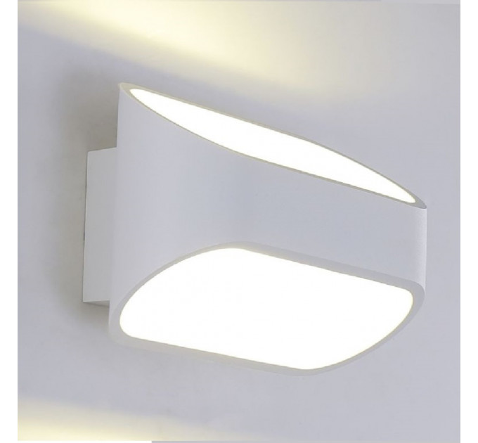 Настенный светильник Crystal Lux CLT 510W WH